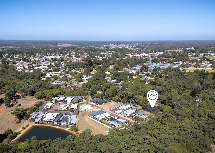 Treeside Studio I Private Properties Margaret River